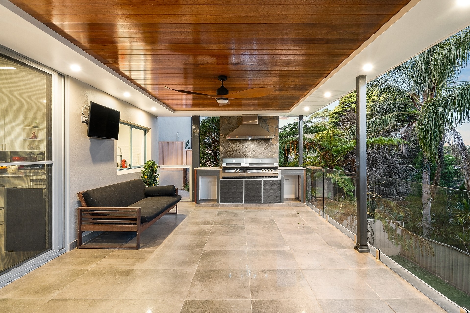 78 Brushwood Drive, Alfords Point Auction by Richard Matthews Real Estate - image 4