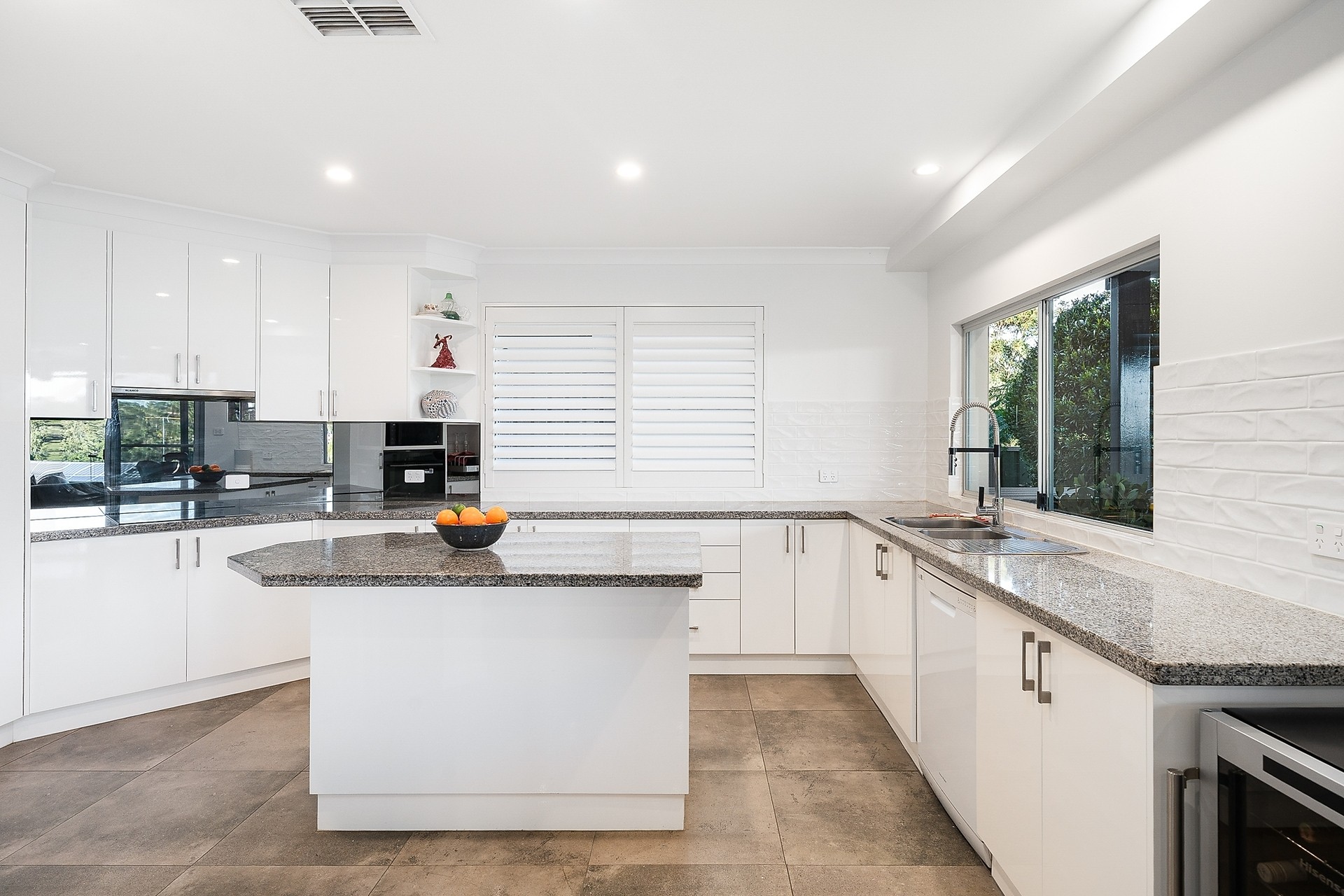 78 Brushwood Drive, Alfords Point Auction by Richard Matthews Real Estate - image 6