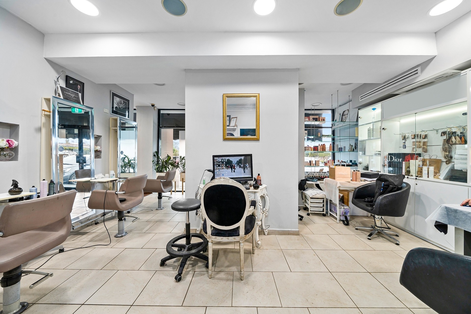 9 & 10/3 Richmond Avenue, Sylvania Waters For Sale by Richard Matthews Real Estate - image 3